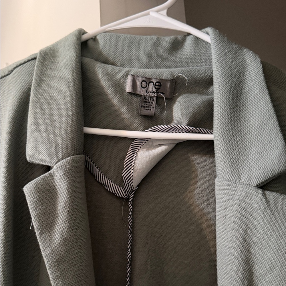 Women's Green Jacket